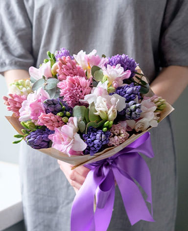 Бесплатная доставка цветов в Янгиере